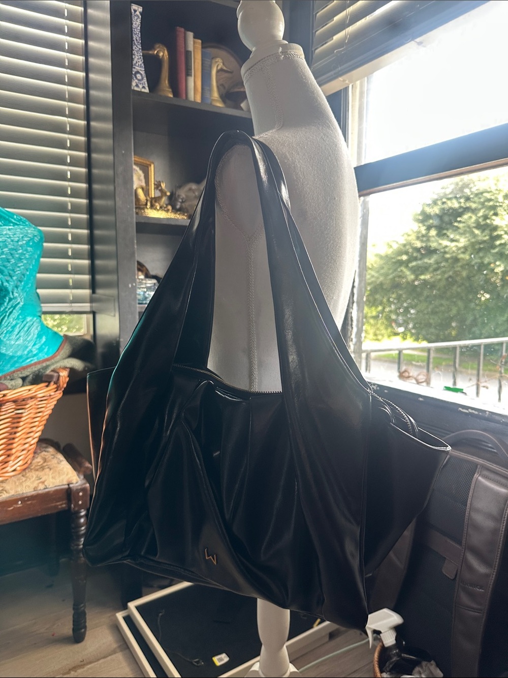 Glossy Black Ruched Tote Bag with Wide Straps - Picture 3 of 9